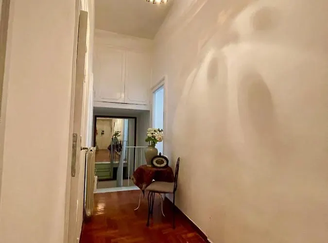 Parisa House Appartement *