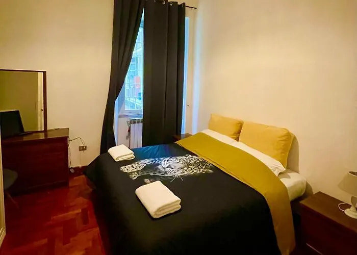 Appartement Parisa House