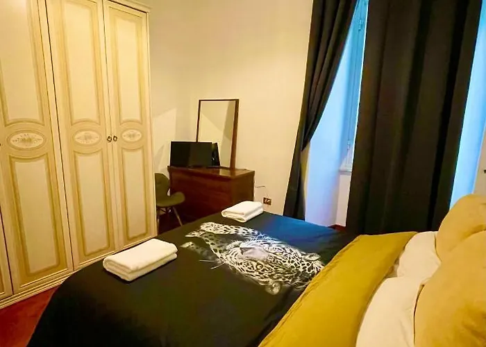 Parisa House Appartement *