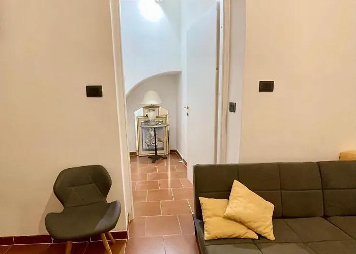 Parisa House Rome