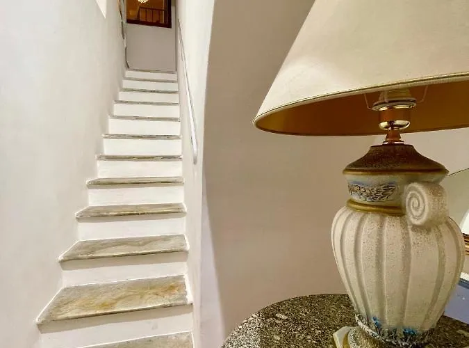 Parisa House * Rome