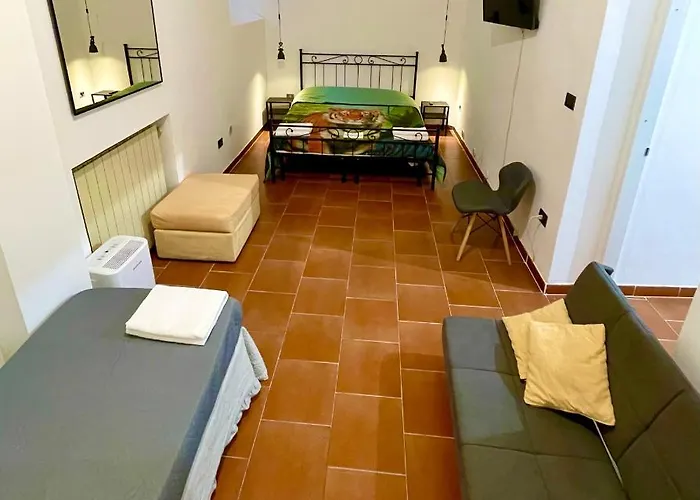 Appartement Parisa House *